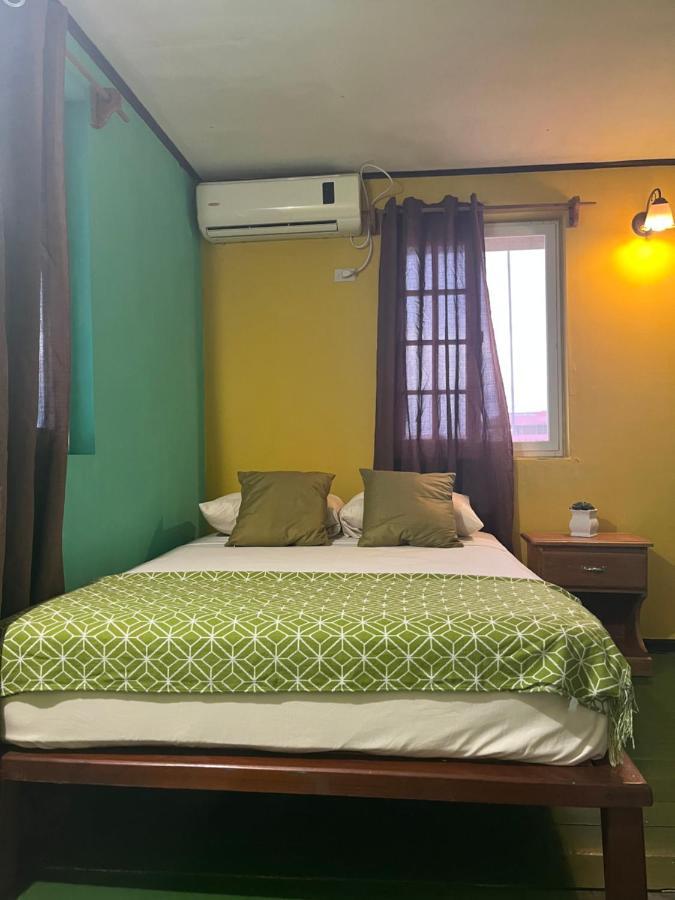 Hostal Cay Bastimentos Eksteriør bilde