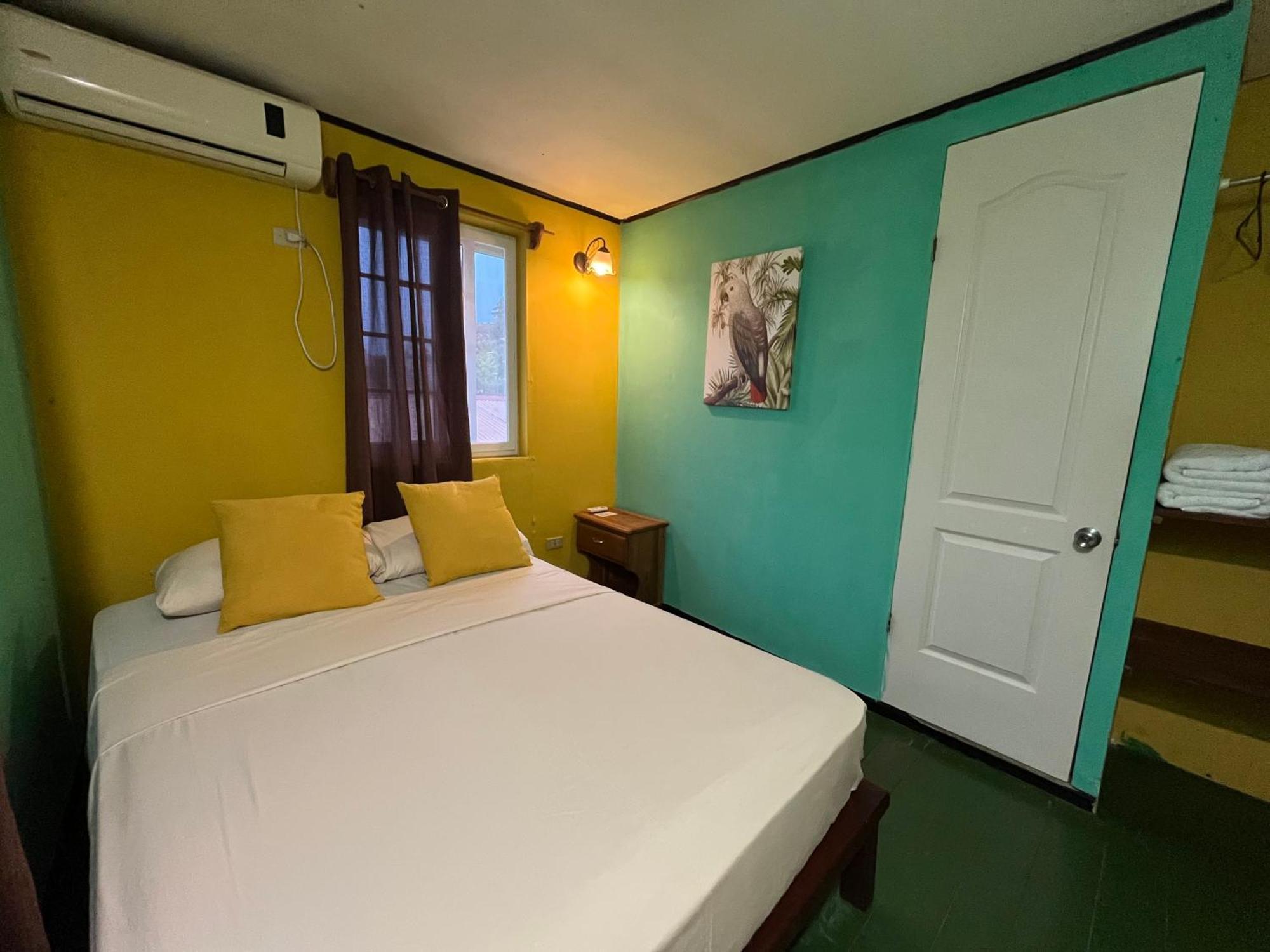 Hostal Cay Bastimentos Eksteriør bilde